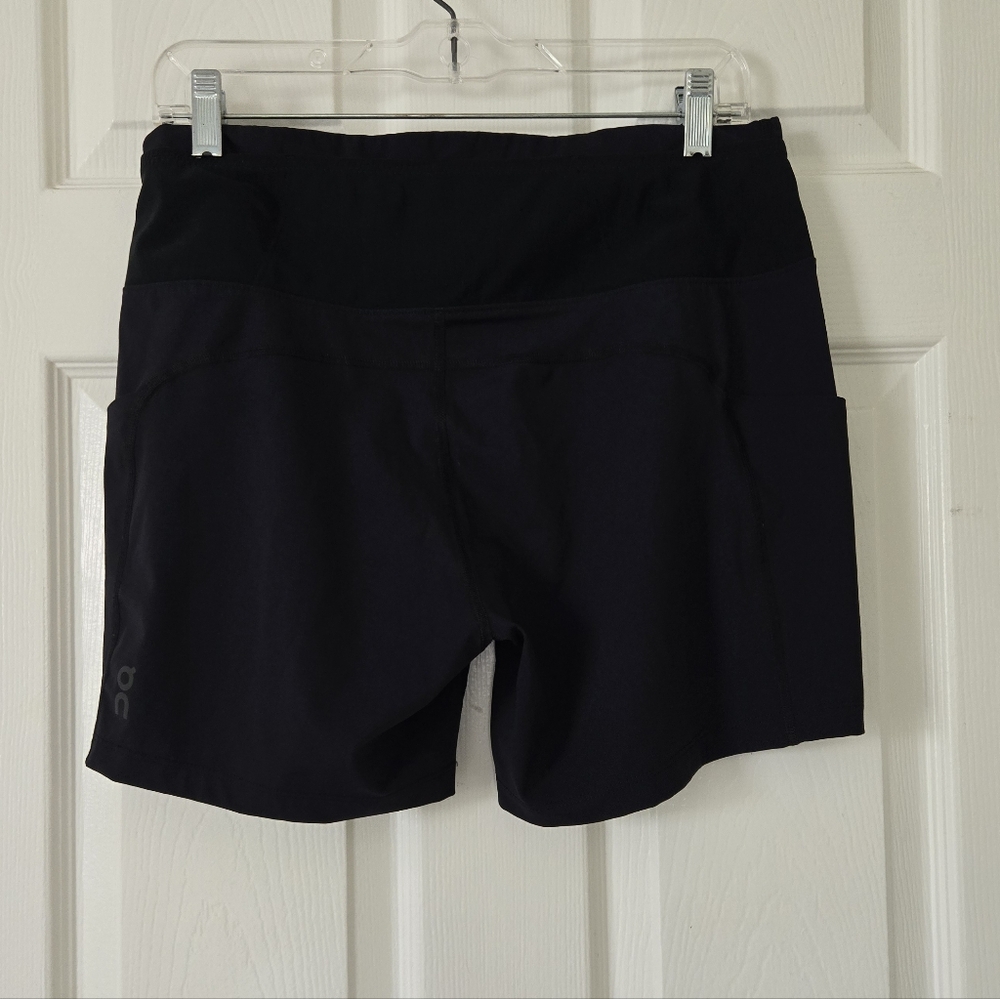 On Running Sprinter Shorts - Picture 4 of 16